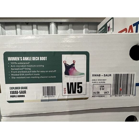 XTRATUF Women's Ankle Deck Boot Purple Aurora New In Box Size 5 - Picture 8 of 8